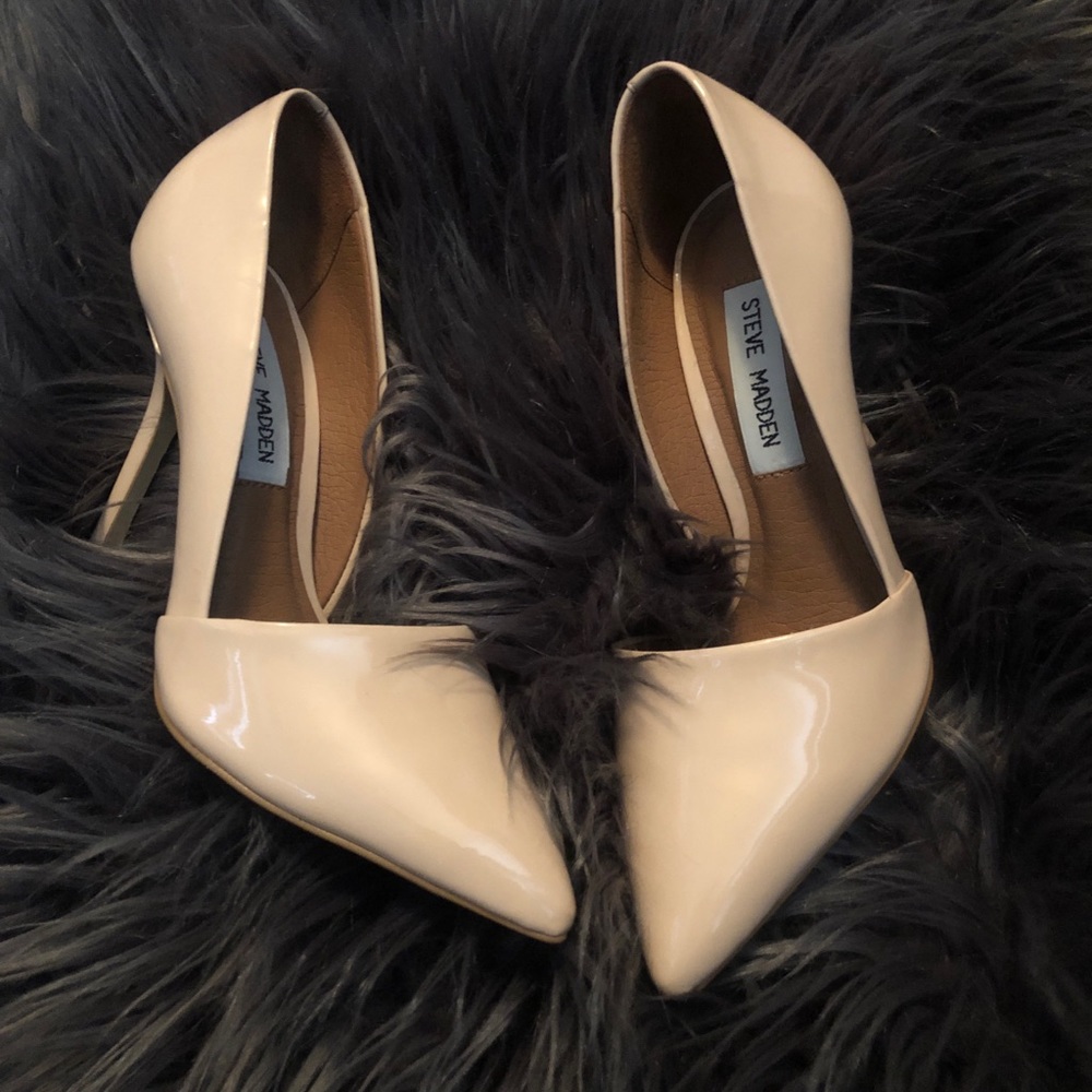 Steve Madden pumps